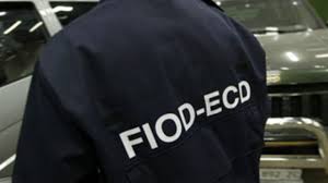 Inval FIOD, douane en politie in Papendrecht